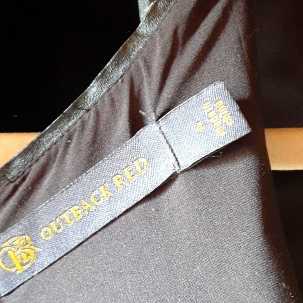 Outback Red Size 4 - image 5